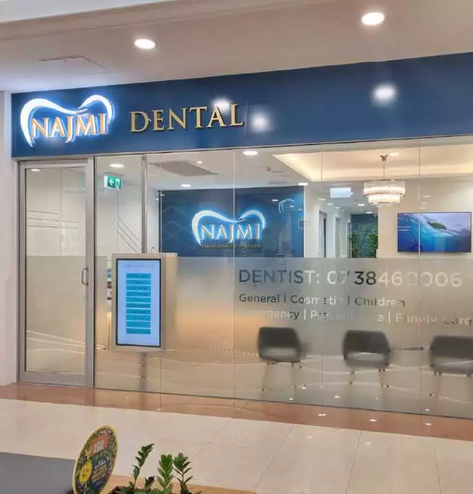 چاپ تابلو برای مطب دندانپزشکی